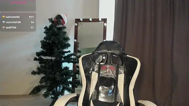 Lana Younes online show from 03.12.25