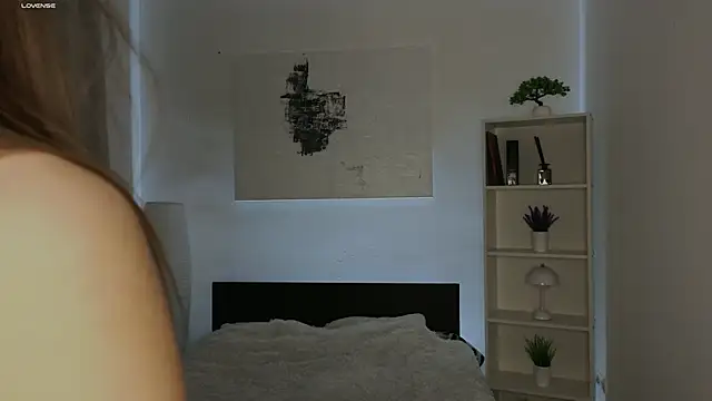 aryamirelle online show from 03.10.25