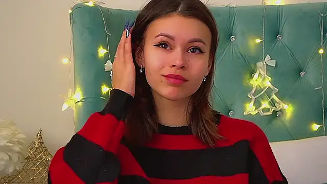 PollyLanders online show from 12.22.25