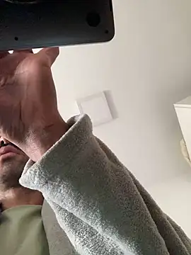 Lucascacaca online show from 03.04.26