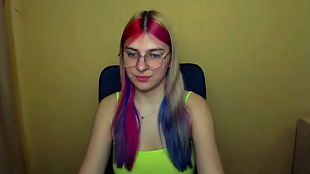 Snapshot of Luna_Lush_ chatting on 03.11.25 Luna Lush online show from 03.11.25