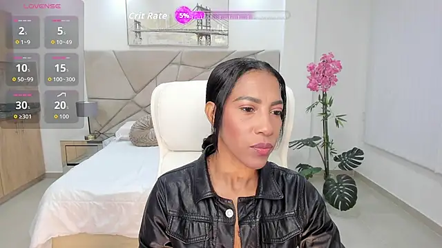 Shantaall  online show from 11.21.25