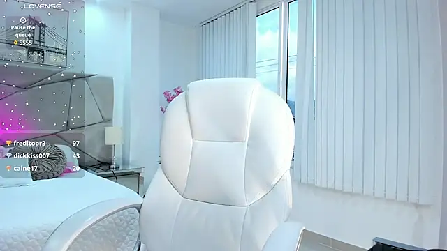 Shantaall  online show from 12.02.25