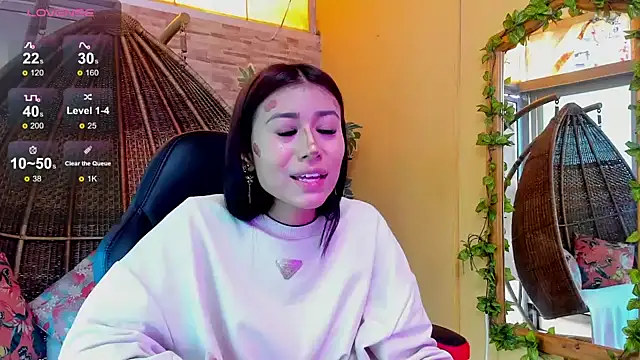 ZaraLim online show from 12.04.24