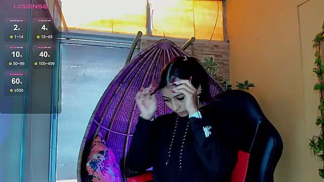 ZaraLim online show from 12.18.24