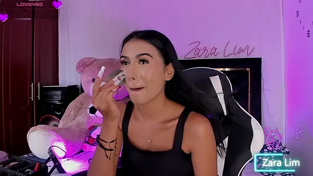 ZaraLim online show from 10.01.25