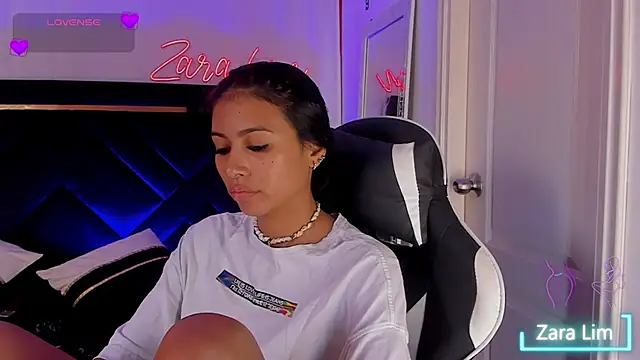 ZaraLim online show from 11.11.25