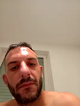 Snapshot of Porzz-6 chatting on 09.28.25 Porzz-6 online show from 09.28.25