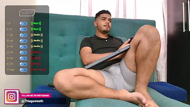 Snapshot of thiagowes chatting on 02.11.25 thiagowes online show from 02.11.25