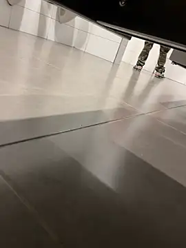 thiagowes online show from 04.21.26