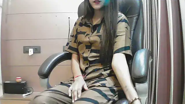 collage hoty online show from 10.10.25