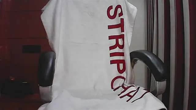 Snapshot of collage_hoty chatting on 01.10.26 collage hoty online show from 01.10.26