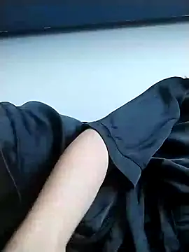 ladyrrr online show from 10.20.25