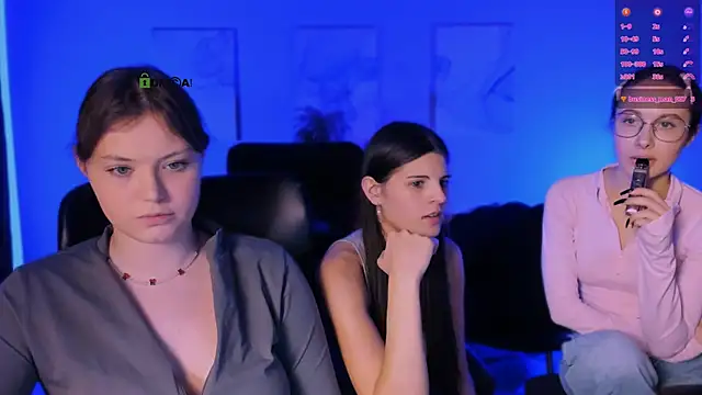 nikole kitt online show from 11.23.25