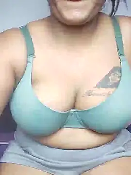 Snapshot of Blue_Zone_Sl chatting on 02.02.25 Blue Zone Sl online show from 02.02.25