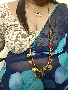 Snapshot of gaurika18 chatting on 10.15.25 gaurika18 online show from 10.15.25