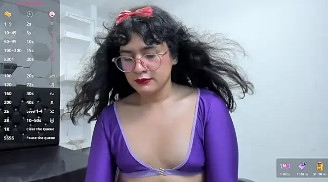 Elith Berry69 online show from 03.13.25