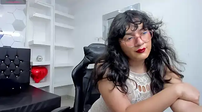 Elith Berry69 online show from 03.22.25