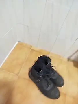 Snapshot of minitranca chatting on 10.10.25 minitranca online show from 10.10.25