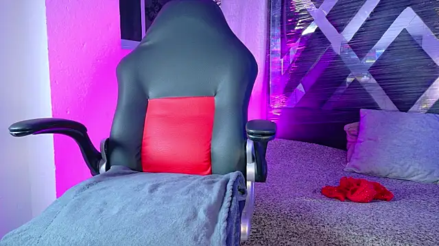 meggan 77 online show from 03.04.26