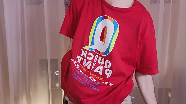 Snapshot of TommieH chatting on 02.08.25 TommieH online show from 02.08.25