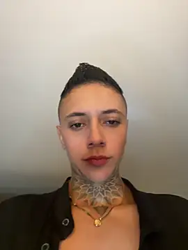 Snapshot of _PhillipBrown chatting on 02.02.25 PhillipBrown online show from 02.02.25