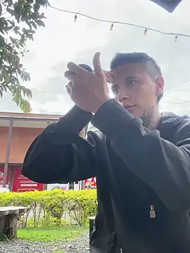 Snapshot of _PhillipBrown chatting on 02.14.25 PhillipBrown online show from 02.14.25