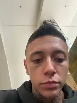 Snapshot of _PhillipBrown chatting on 02.28.25 PhillipBrown online show from 02.28.25