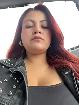 lia moon77 online show from 12.18.24