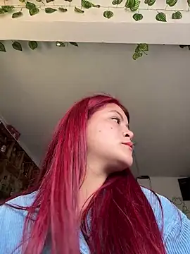 lia moon77 online show from 02.28.25