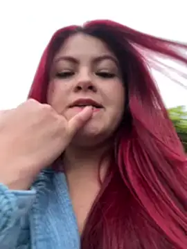 lia moon77 online show from 03.19.25