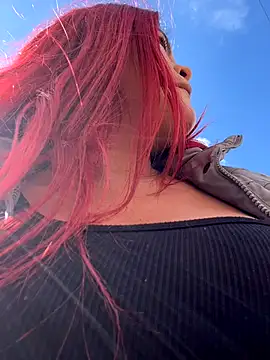 lia moon77 online show from 10.14.25