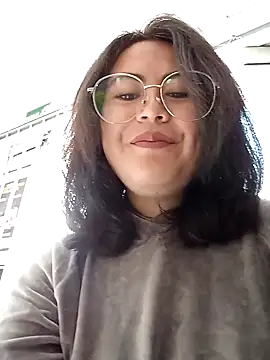 lara moon25 online show from 12.07.24