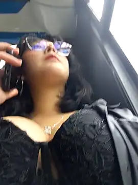 lara moon25 online show from 11.11.25