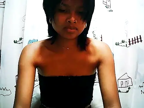 Snapshot of Rakonalie chatting on 12.28.24 Rakonalie online show from 12.28.24