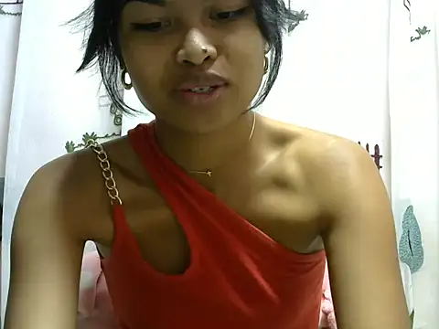 Snapshot of Rakonalie chatting on 02.04.25 Rakonalie online show from 02.04.25