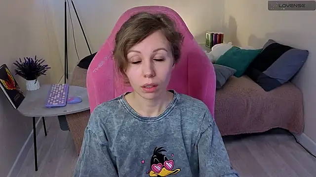 Lill Mary online show from 02.20.25