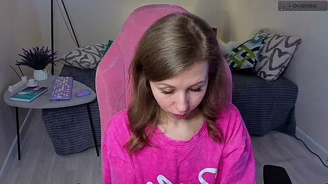 Lill Mary online show from 03.10.25