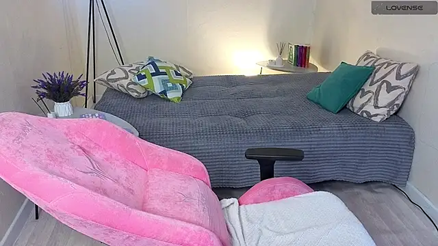 Lill Mary online show from 03.23.25