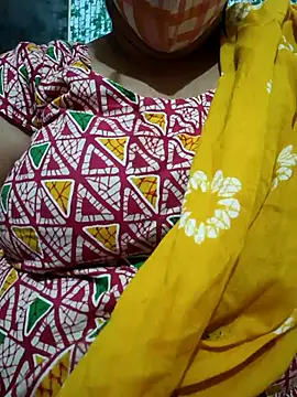 Snapshot of Bbw_Juice_Wife chatting on 09.25.25 Bbw Juice Wife online show from 09.25.25