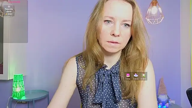 Snapshot of JanePearl chatting on 03.04.26 JanePearl online show from 03.04.26