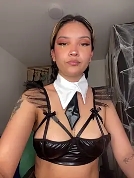 baby lizy online show from 10.31.25