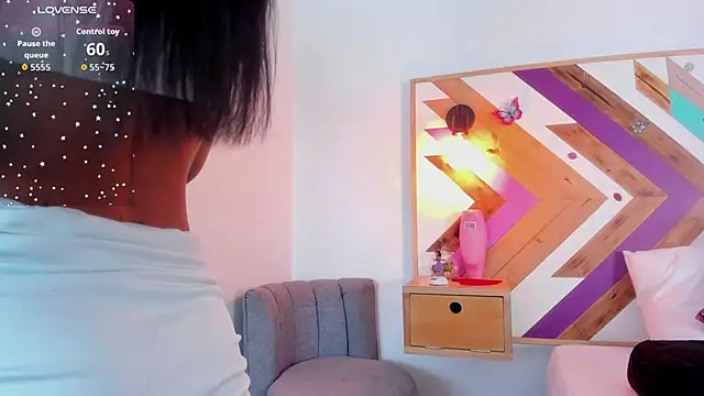 Katia Wilson online show from 02.05.26