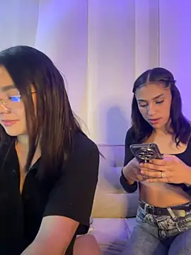 camianddanna online show from 11.20.25