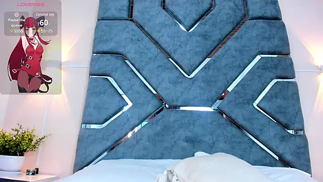 ashlyrey-1 online show from 02.13.25