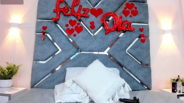 ashlyrey-1 online show from 02.20.25