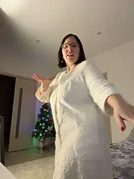 B Bonya m online show from 12.14.25