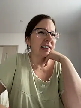 Snapshot of B_Bonya_m chatting on 06.30.26 B Bonya m online show from 06.30.26