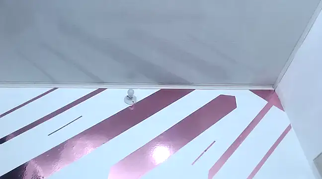 Snapshot of Kitten_Hot_ chatting on 03.12.25 Kitten Hot online show from 03.12.25