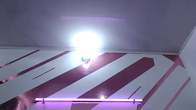 Snapshot of Kitten_Hot_ chatting on 12.02.25 Kitten Hot online show from 12.02.25